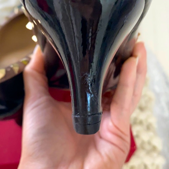 Valentino Garavani Black and Gold Studded Heels - Picture 5 of 5